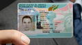 Inmigrantes que cumplan esta edad en 2025 deberán renovar su Green Card obligatoriamente por esta razón