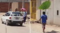 Peruano se cubre del sol con hoja 'gigante' y es furor en redes: “No me va a vencer la pobreza”