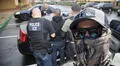 Agentes del ICE usarán máscaras durante arrestos a inmigrantes en audiencias de Arizona por este motivo