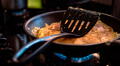 Estos son los utensilios de cocina que liberan millones de microplásticos y contaminan los alimentos