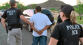 Malas noticias para Trump: inmigrantes de esta ‘ciudad santuario’ recibirían más de US$10.000 por arrestos ilegales del ICE