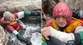 Guía salva la vida de un turista amputándole la pierna bajo el agua tras accidente de canotaje en el río Franklin en Australia