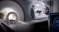 Hombre es absorbido por máquina de resonancia magnética en hospital de Estados Unidos: se encuentra en estado grave