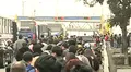 Peruanos forman largas colas para ingresar a sus trabajos en Centro de Lima durante Fiestas Patrias: "La presidenta ha dado la orden que no se pueda pasar"