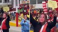 Parodian a Dina Boluarte y su supuesto cirujano plástico en desfile escolar y redes reaccionan: “Faltó su rolex”