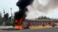 Cierran Panamericana Norte por incendio de enorme tráiler a la altura del km 97.5 en Chancay