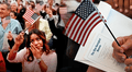 USCIS confirma que inmigrantes podrían perder su ciudadanía americana en EEUU por estas simples razones en 2025