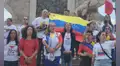 “Celebramos, pero tenemos miedo por nuestra gente”: venezolanos en Perú reaccionan a la caída de Maduro