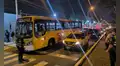 Atacan a bus de 'La 50' con explosivos en plena vía pública en San Juan de Lurigancho