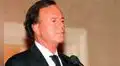 Fiscalía de España archiva denuncias de abuso contra Julio Iglesias por parte de sus 2 exempleadas