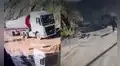 Huaicos bloquean la Carretera Central en San Rafael: pasajeros varados y tráiler atrapado