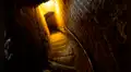 Arqueólogos restauraban una vieja iglesia y descendieron por una escalera olvidada que los llevó a descubrir un recinto oculto
