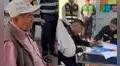 Intervienen a adulto mayor por presunta invalidación de 93 cédulas de votación en colegio de Los Olivos