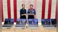 Presidente de la Corte de Sullana entrega laptops a áreas administrativas
