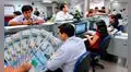 Trabajadores CAS no recibirían gratificación completa este julio: proyecto plantea aumento gradual hasta 2030 ¿cuánto recibirían este año?