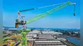 China presenta una gigantesca grúa capaz de instalar turbinas eólicas de nueva generación: puede levantar más de 200 toneladas