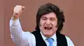 Javier Milei asegura que botará a Manuel Adorni "de una patada" si es culpable, pero por ahora mantiene su respaldo