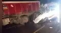 Cuatro fallecidos y 13 heridos tras fatal accidente: miniván y camión colisionaron en Puno