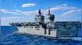 El gigante naval chino de 40.000 toneladas podría operar aviones de combate y grandes drones desde su cubierta