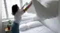 Ni 15 días ni un mes: expertos revelan cada cuánto debes lavar las sábanas para mantener la cama libre de ácaros