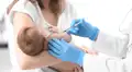 ¿Por qué los bebés al nacer tienen más huesos que los adultos?
