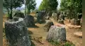 Arqueólogos descubrieron restos de 37 personas en una enorme vasija de piedra: un misterioso ritual funerario