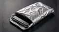 ¿Qué pasa si envuelves un celular en papel aluminio? Experto explica por qué ladrones recurren a esta efectiva técnica