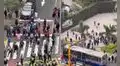 Policías y transportistas se enfrentan por carril exclusivo del Corredor Azul en la Av. Arequipa