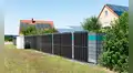 Usar paneles solares en lugar de una valla: ¿Por qué instalarlos en forma vertical produce más electricidad que inclinados?