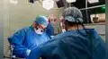Hospital Almenara conquista el “Monte Everest” de la cirugía con más del 95% de supervivencia
