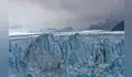 En 1977, un príncipe saudí llevó un iceberg milenario desde Alaska hasta EE. UU. para combatir la escasez de agua: terminó enfriando bebidas