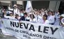 Nueva ley crea el Colegio de Cirujanos Dentistas y cambia las reglas para odontólogos en Perú