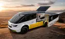 Estudiantes revolucionan la atención médica con la primera ambulancia solar del mundo: recorre hasta 715 km y opera sin electricidad