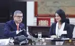 Gobierno presionó por facultades, pero aún no presenta decretos urgencia sobre materias aprobadas