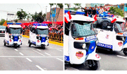 Serenazgos en mototaxi patrullan las calles y causan sensación en redes: "En Perú no te aburres"