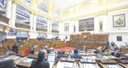 Congreso no responde a demandas ciudadanas, según analistas