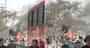 Vehículo se incendia en plena Panamericana Sur a la altura del puente Atocongo en Surco