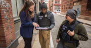 ¡Atención, inmigrantes en Nueva York! ICE confirma colaboración con este condado para aumentar arrestos y deportaciones