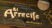 Delincuentes detonan explosivo en las afueras de cevichería en la av. Maestro, Comas
