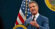 California: Gavin Newsom firma ley que prohíbe a los empleadores solicitar la licencia de conducir como requisito de trabajo