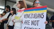 ¿Qué es el TPS y por qué la Corte Suprema de EE. UU. revocó el permiso de residencia temporal para 300.000 venezolanos?