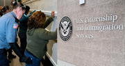 Aviso importante para inmigrantes en EEUU: USCIS advierte a extranjeros que serán detenidos por esta razón