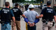 ICE, DHS y sus malas noticias para inmigrantes en EEUU: agentes usarán nueva estrategia para invadir casas sin orden judicial