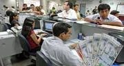Trabajadores del sector público en modalidad CAS en Perú tendrían estos beneficios laborales: destacan aguinaldo y subsidios