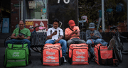 Las 5 claves de la reforma laboral en México para repartidores y choferes de apps: polémica ley LFT está en vigor