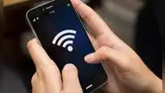 ¿Por qué no es bueno que te conectes con tu teléfono a redes Wi-Fi públicas?