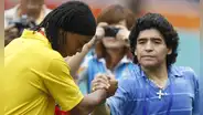 Rumor de medio argentino señala que Ronaldinho jugaría en Gimnasia de Maradona