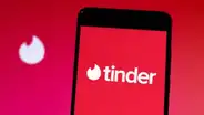 Tinder y Grindr son acusadas de vender datos personales de sus usuarios [FOTOS]