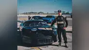 Mario Hart: Ex chico reality se afianza como piloto profesional