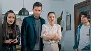 Carolina Cano y Juan Carlos Rey de Castro juntos en serie Atrapados: Divorcio en cuarentena